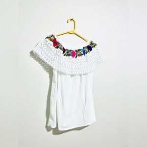 White Cotton Mexican embroidered off shoulder top women's S/M Boho Indie
